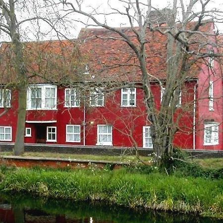 Riverside Hotel Colchester Bagian luar foto