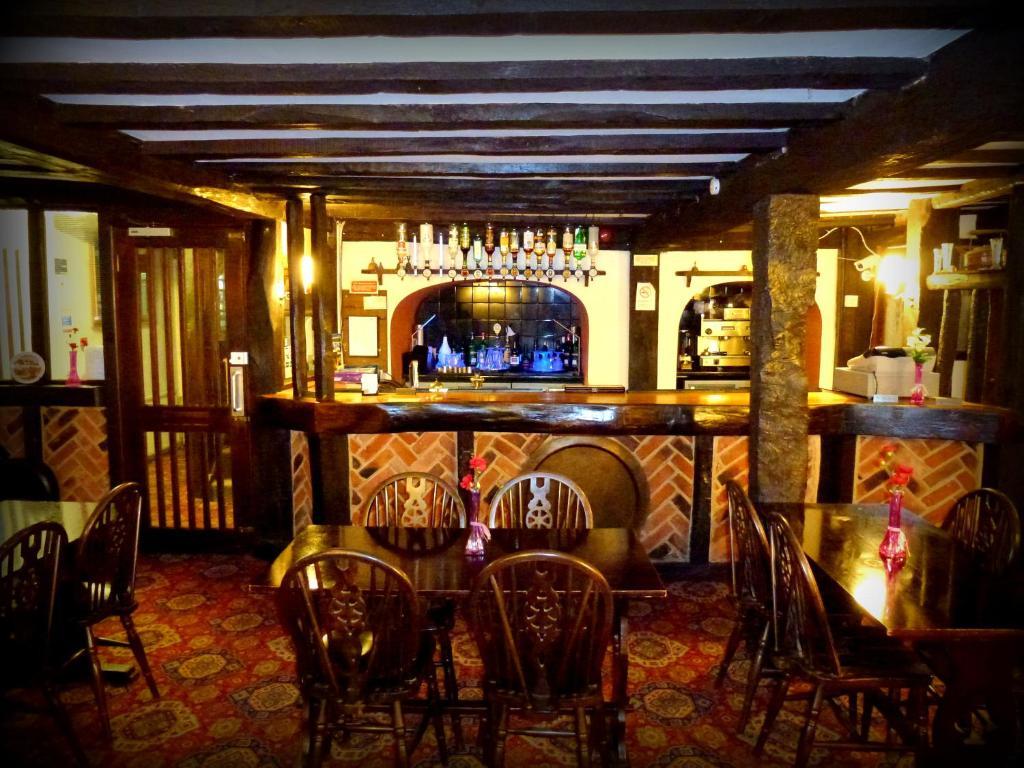 Riverside Hotel Colchester Bagian luar foto